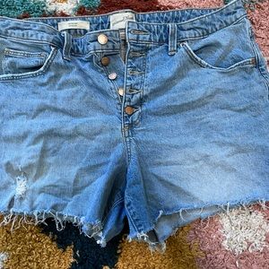 Universal thread midi shorts